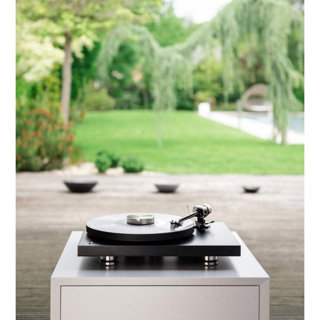 Pro-Ject 3-Speed Turntable Debut PRO IMAGE 10